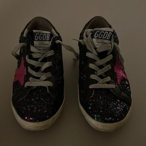 Kids black and pink golden goose